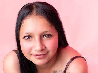 fingering girl webcam picture MarieHott