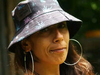 shaved pussy cam MayaSilverstone