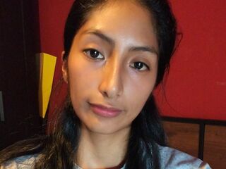 fingering girl cam MayraBravo