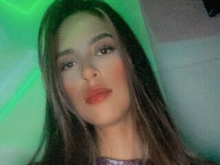 beautiful webcamgirl MeganSapphire