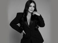 camgirl showing pussy MeghanGomes