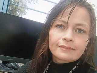 live chat room MelissaGomez