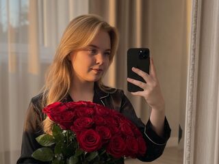 live video chat MelissaMyla