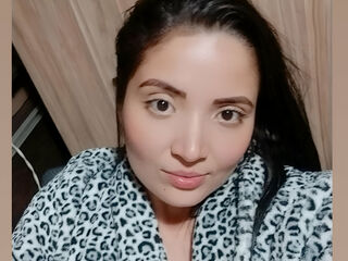 camporn live NinaCondee