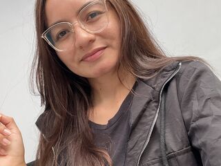 girl cam naked NyssaraLasso