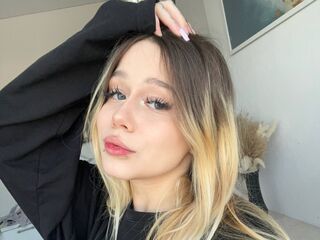 free nude live show RegeniaCorrela
