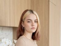 fingering girl chatroom RinaWilliams