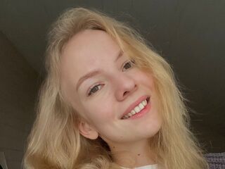 camgirl video chat room RonaFichtner