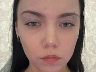 nude webcam girl RoniRopes