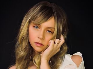 extreme cam video ScarletTucker