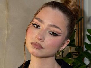 bedroom live webcam SeyolaHilgerst