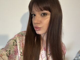 bedroom webcam SonyaMesser