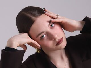 hot chatroom SophiaCurlam