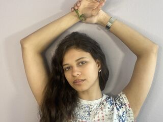 fingering webcam girl TaynaFreise