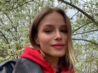 beautiful girlcam VeronaBrucker