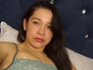 chat room webcam photo VictoriaCruzL