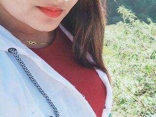 beautiful webcam girl ZairaMartin