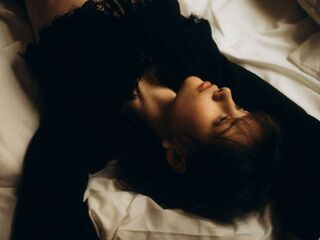 girl webcam show ZulaMabin