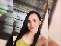 naked camgirl masturbating with dildo mialaurentt